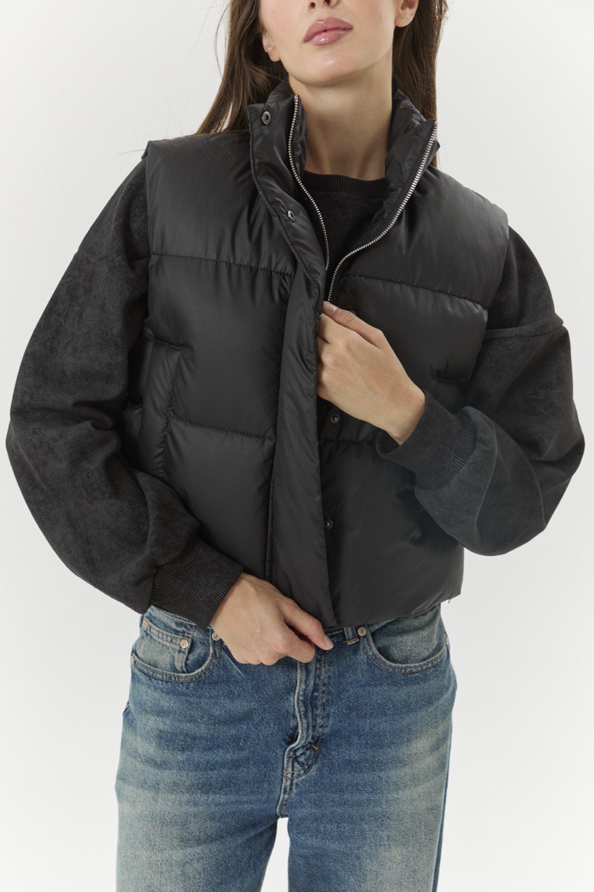 Waterproof Puffer Vest (Sizes XS–L) (Black)